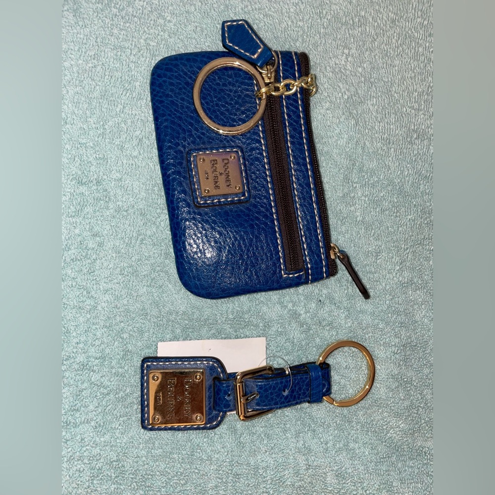 Dooney & Bourke pebbled leather keychain wallet / coin case & matching keychain